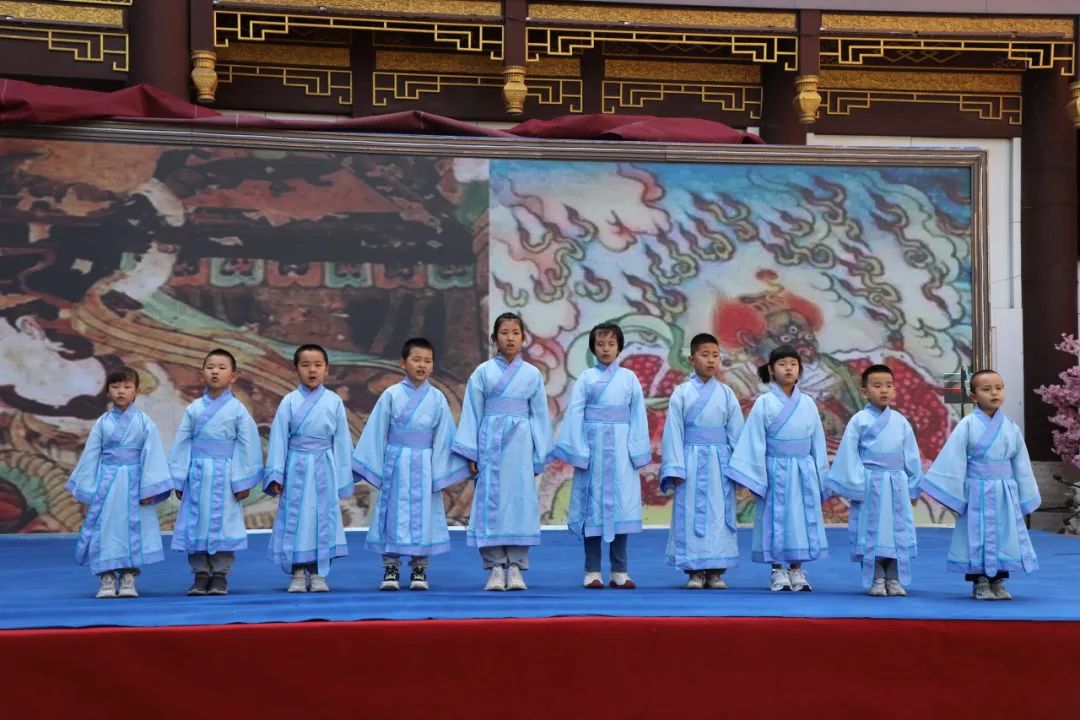 1745735585802810.jpg 4.jpg