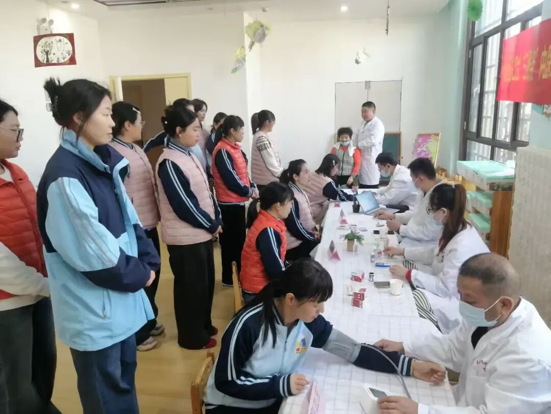 1763709794105004.png 1763709794105004.png