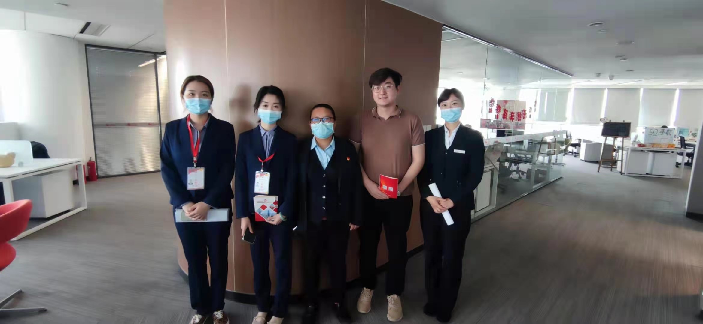 微信图片_20210416130605.jpg 微信图片_20210416130605.jpg