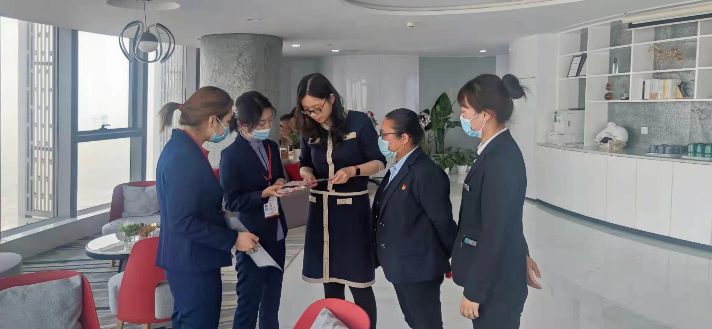 微信图片_20210416130615.jpg 微信图片_20210416130615.jpg