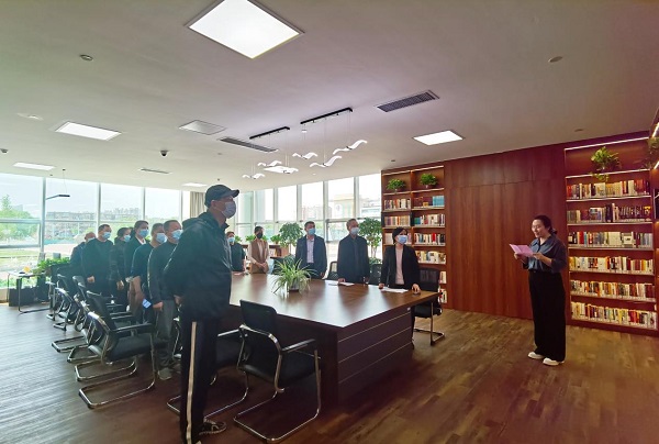 图片5.jpg 图片5.jpg