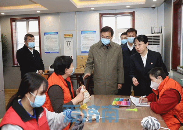 1678845633976556.gif 1.gif