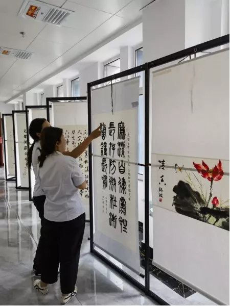 1692952326712957.png 1692952326712957.png