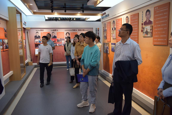 1697530744680476.png 图片8.png