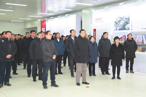 1704596901607655.jpg 刘3.jpg