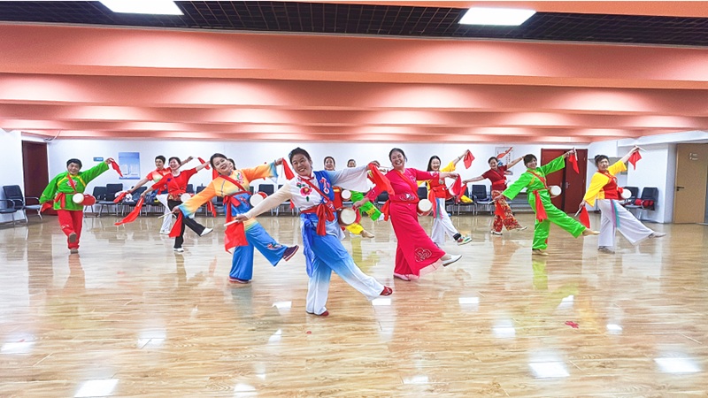 1760512251596547.jpg 2.jpg