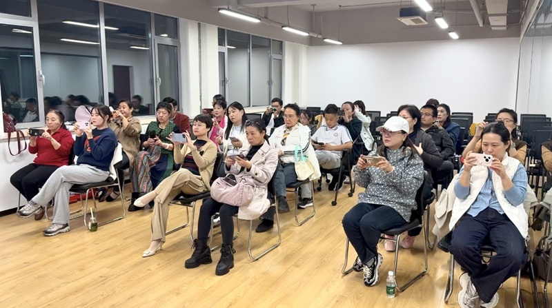 1760579403506241.jpg 4.jpg