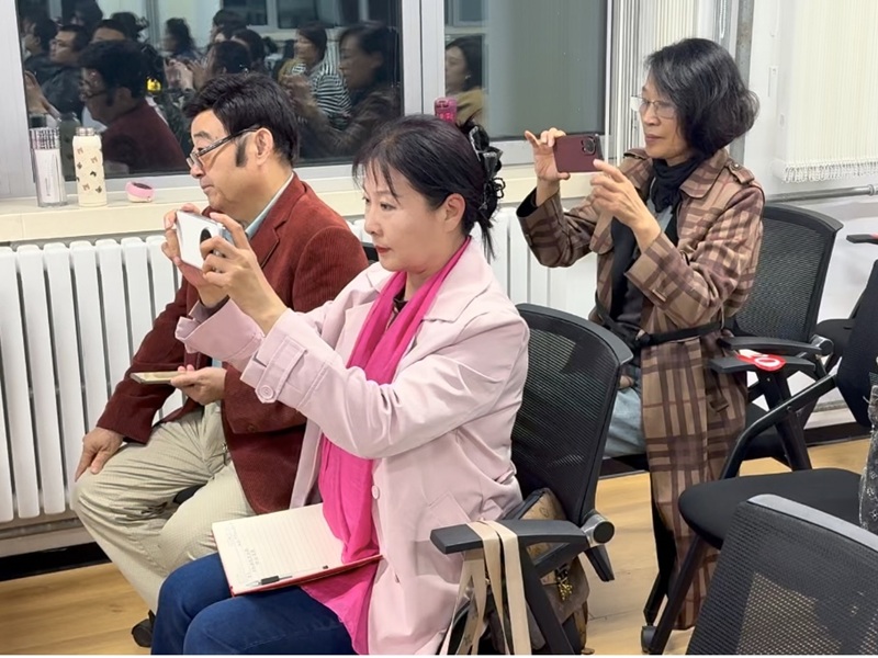 1760579408752401.jpg 5.jpg