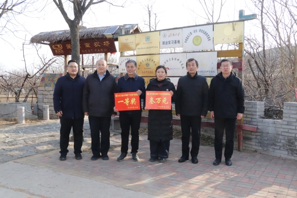 1770714268813585.jpg IMG_0027.JPG